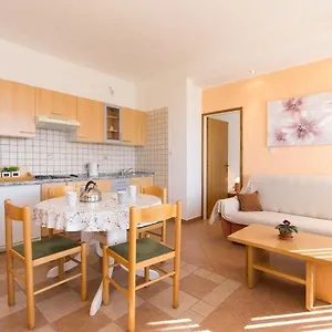 https://villa-paradiso-51521.primorje-gorskikotar.com